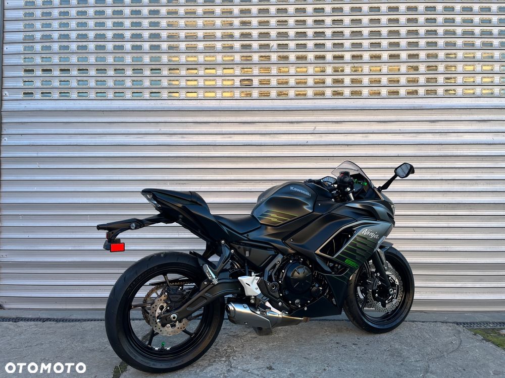 Kawasaki Ninja - 37