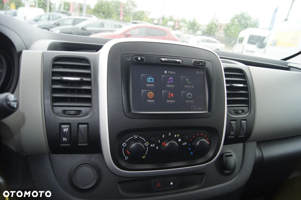 Renault TRAFIC - 17