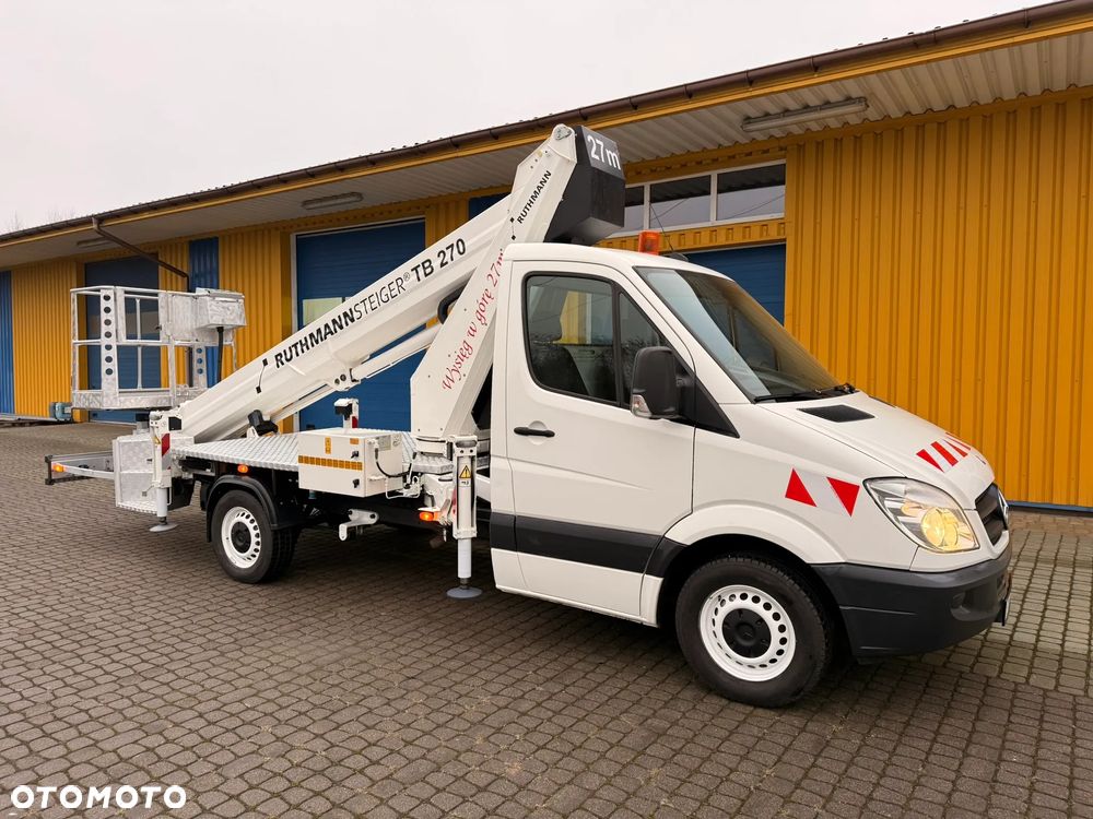 Ruthmann TB270 (27m w bok 14,2m)Mercedes Sprinter - 1