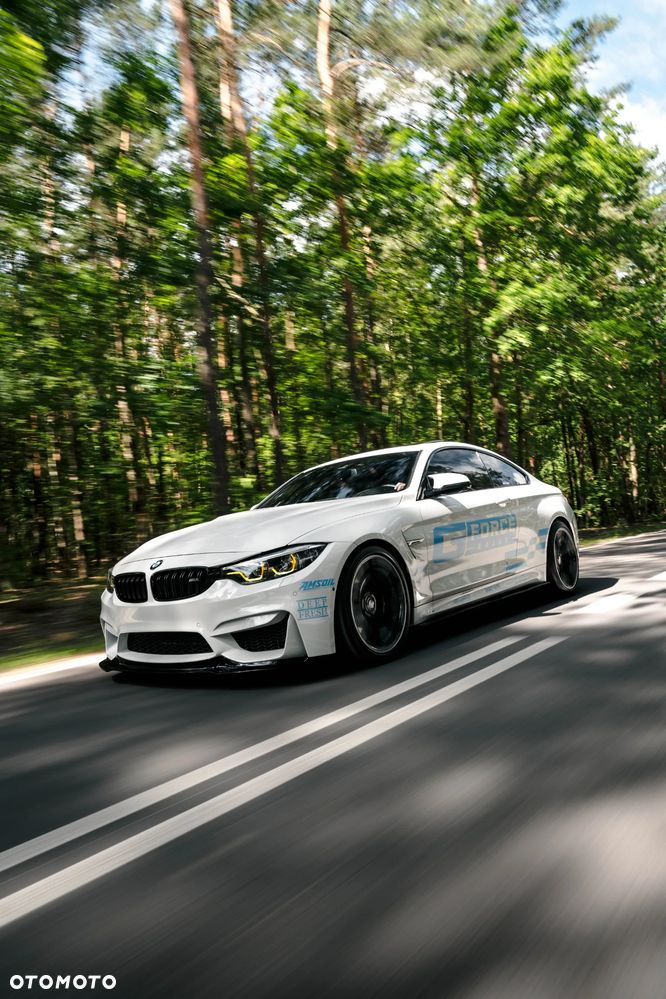 BMW M4 - 1