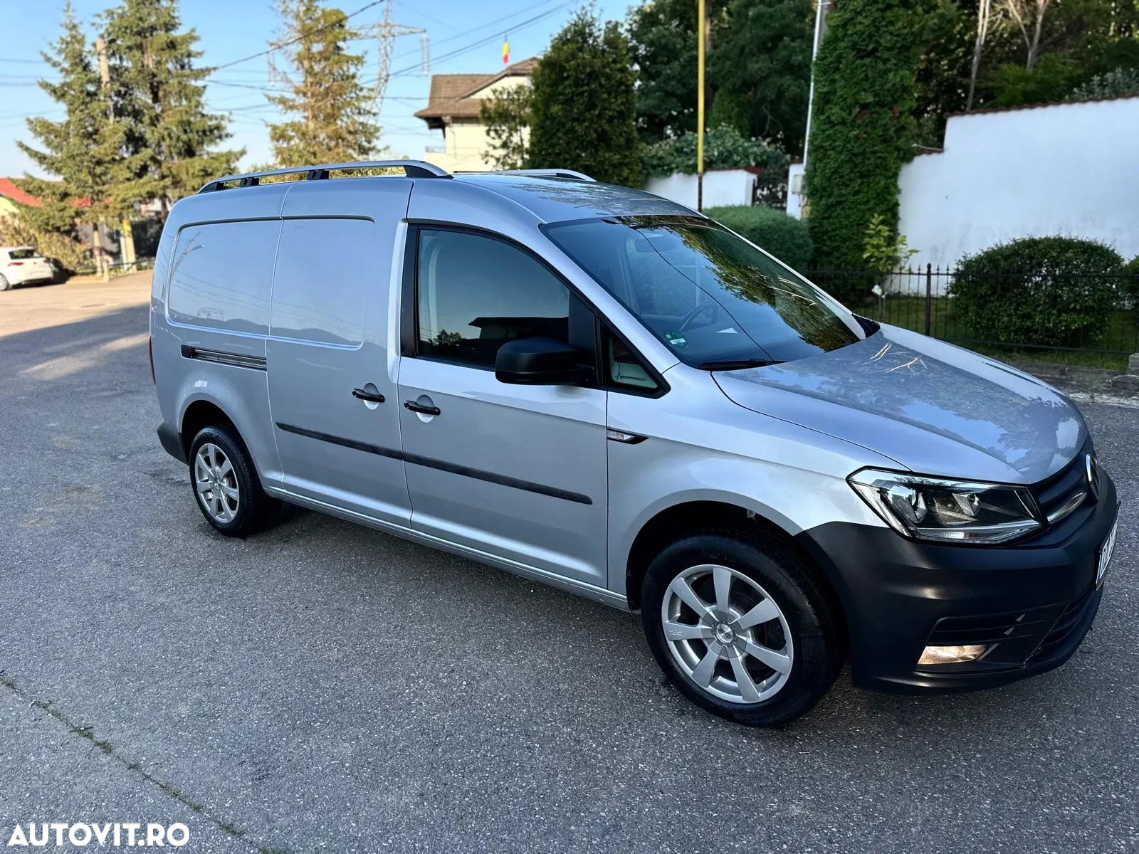 Volkswagen Caddy Maxi - 24