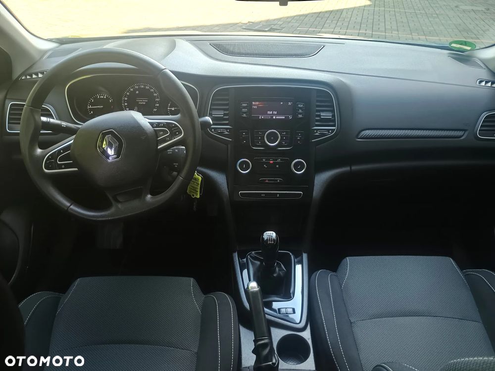 Renault Megane ENERGY TCe 100 LIFE - 8
