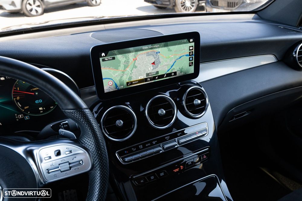Mercedes-Benz GLC 300 de 4Matic 9G-TRONIC AMG Line - 23