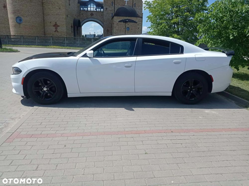 Dodge Charger 3.6 GT - 14