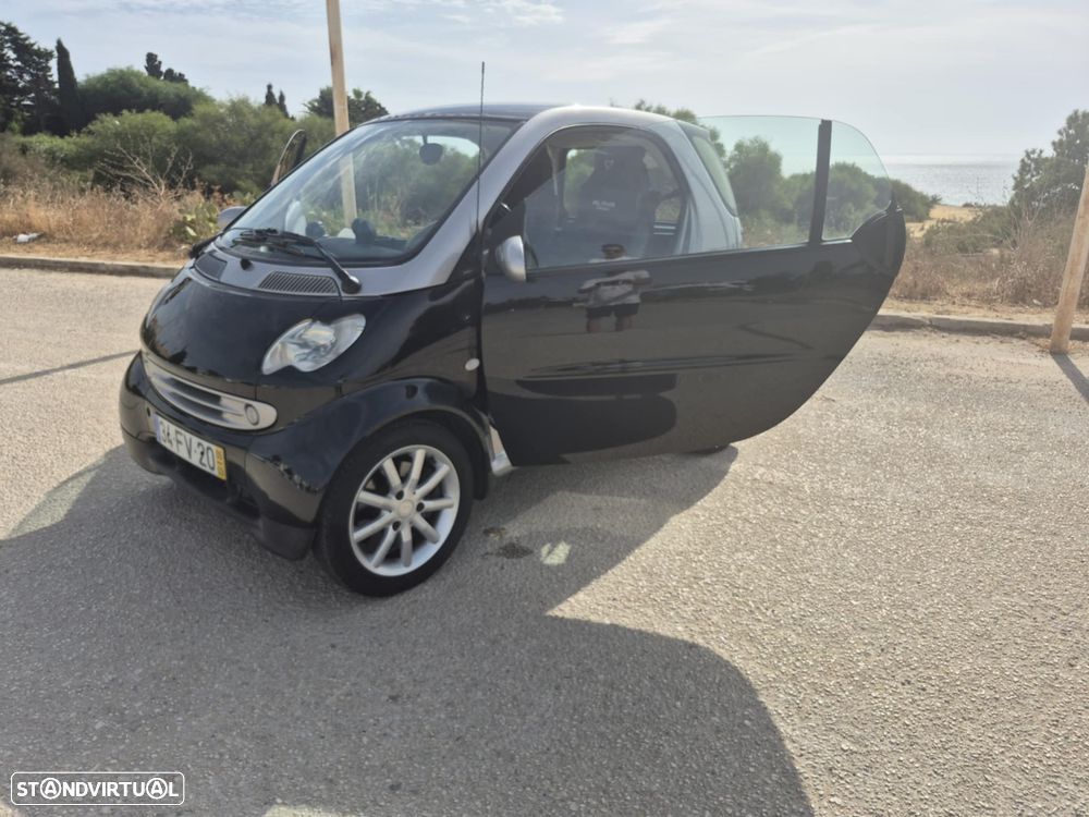 Smart ForTwo Coupé softtouch camouflage cdi dpf - 4