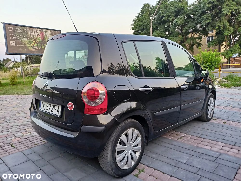 Renault Modus 1.6 Luxe Dynamique - 12