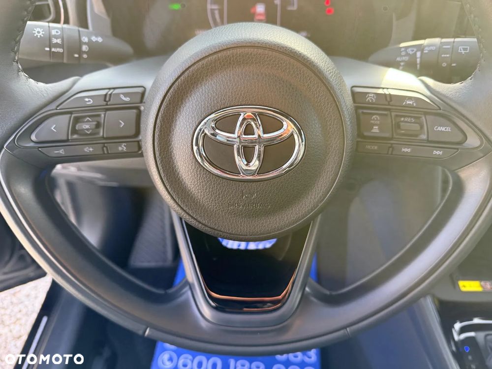 Toyota Yaris Cross Hybrid 1.5 Comfort - 21