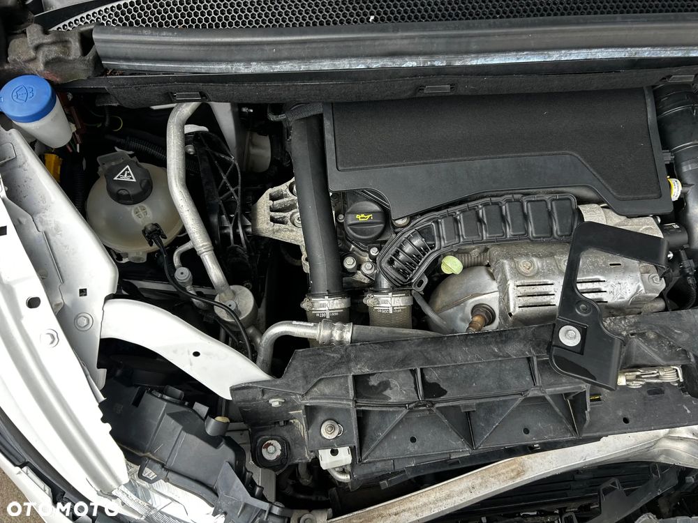 Citroën C4 SpaceTourer - 23