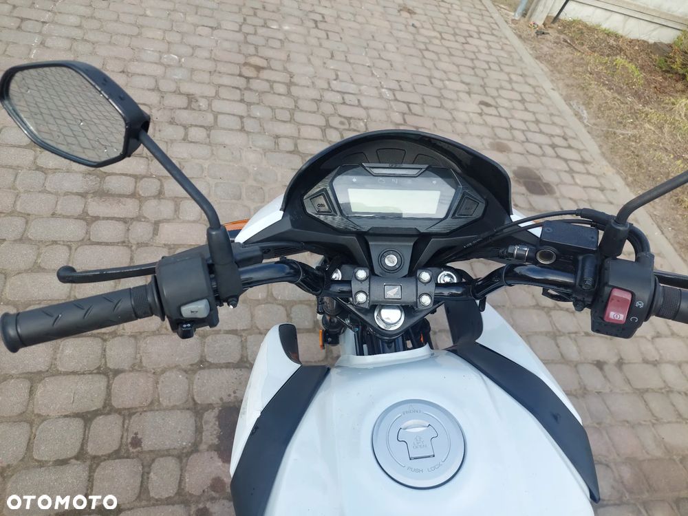 Honda CBF - 9