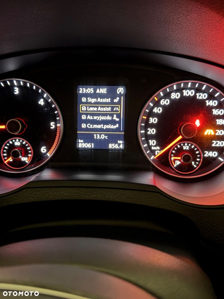 Volkswagen Sharan 2.0 TDI BMT Highline - 32