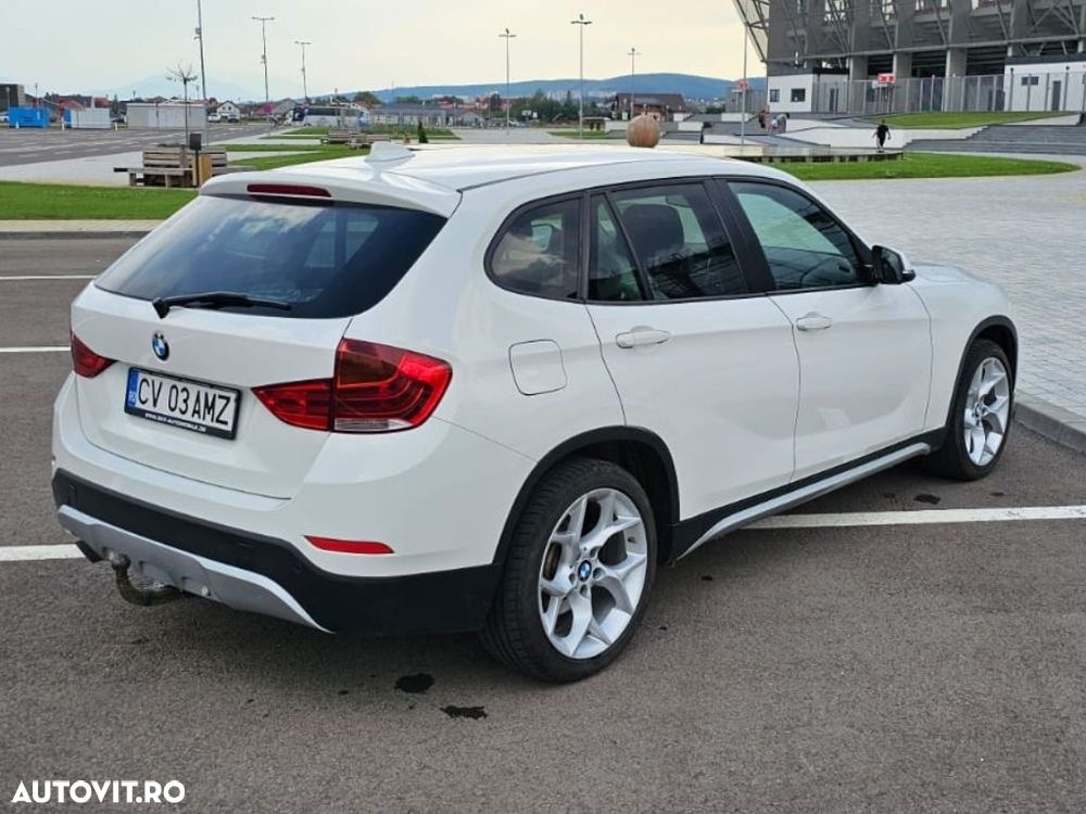 BMW X1 xDrive18d - 4