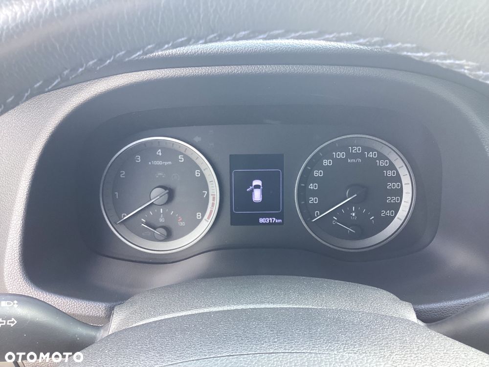 Hyundai Tucson 1.6 GDI BlueDrive Comfort 2WD - 9