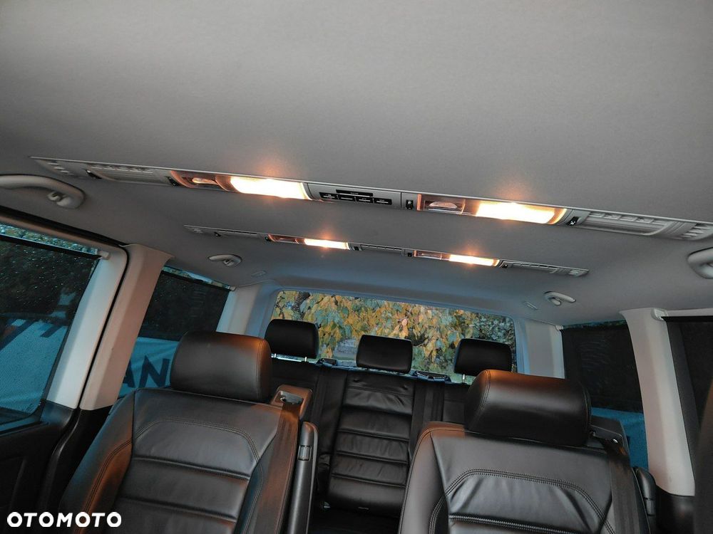 Volkswagen Multivan 2.0 TDI L1 Generation SIX - 26