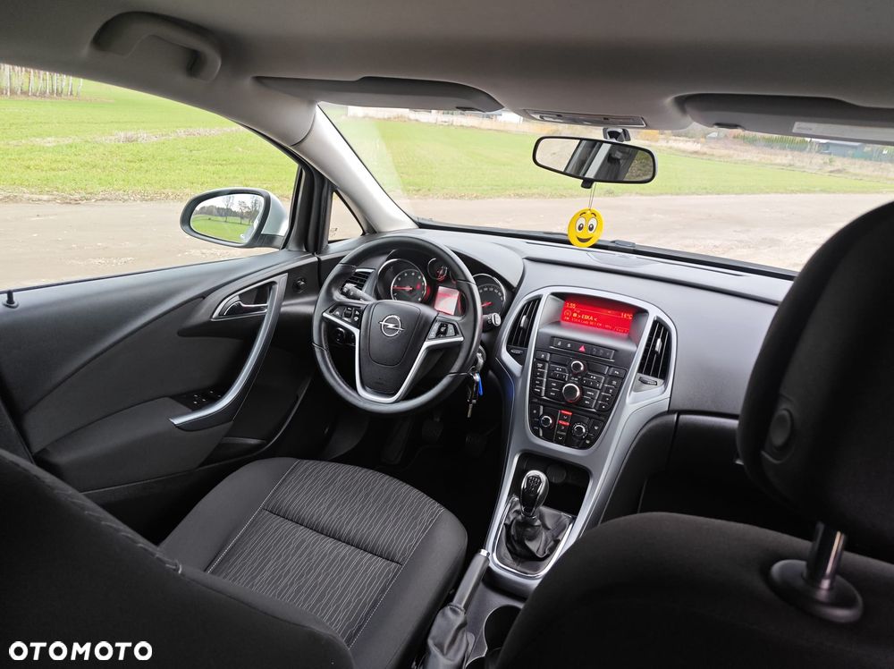 Opel Astra 1.6 Style - 11