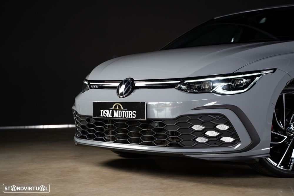 VW Golf 2.0 TDI GTD DSG - 5