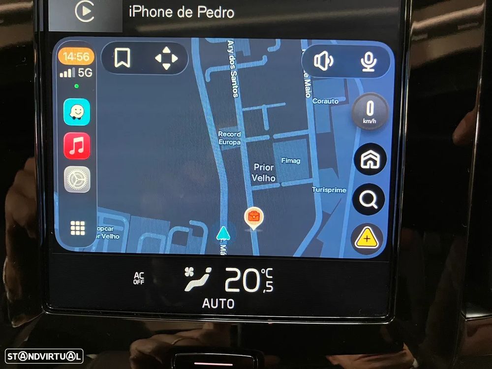 Volvo XC 40 2.0 D3 Momentum Plus - 40