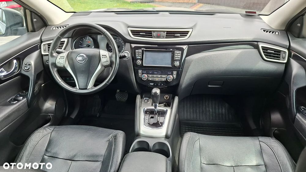 Nissan Qashqai 1.2 DIG-T Xtronic 360 - 10