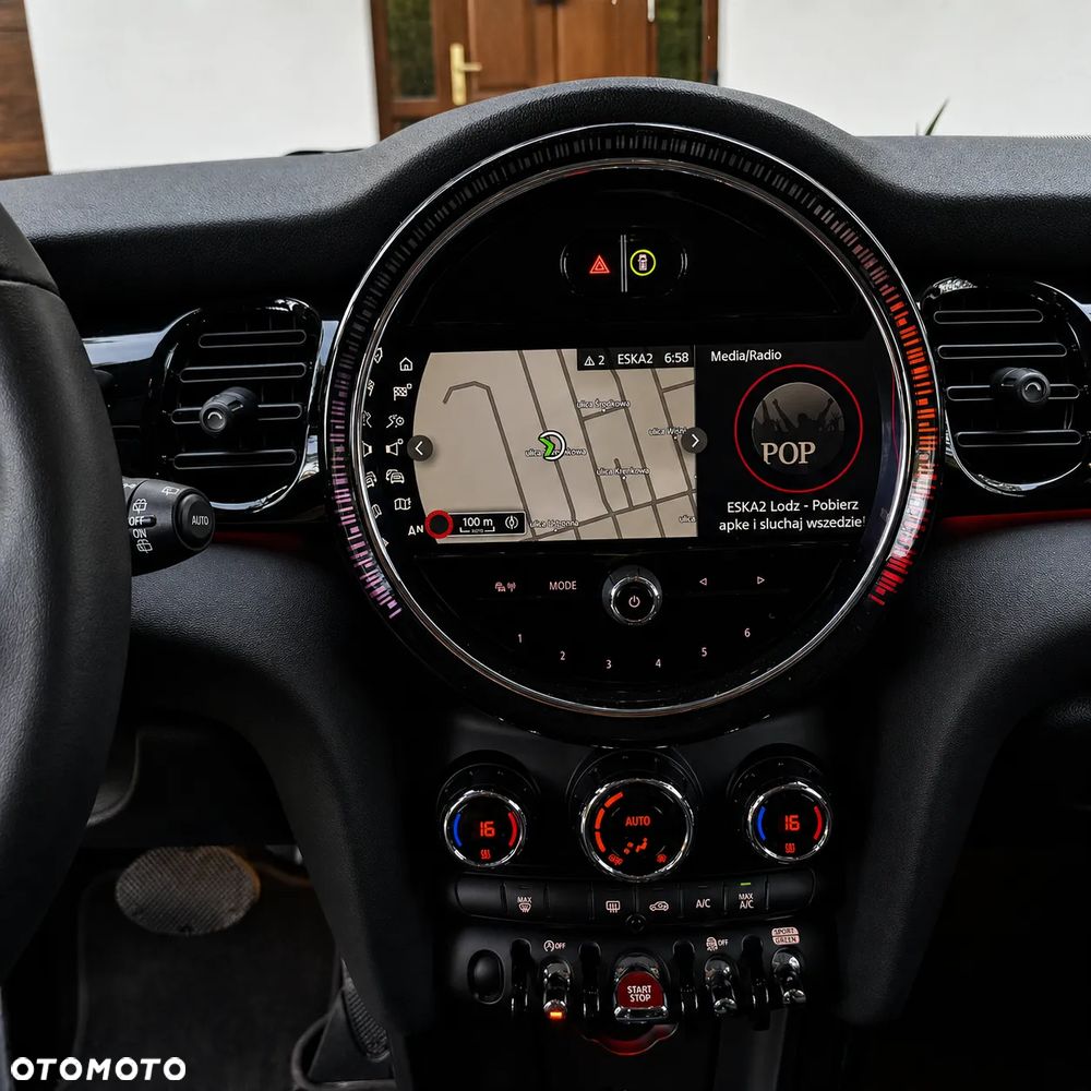 MINI Cooper Standard - 21