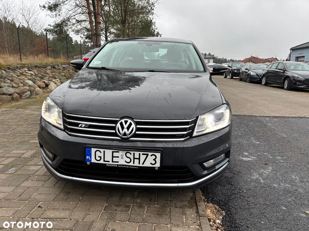Volkswagen Passat 1.4 TSI BMT Perfectline R-Style - 1