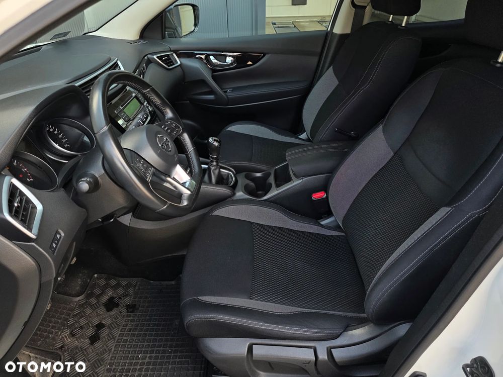 Nissan Qashqai 1.2 DIG-T Acenta EU6 - 8