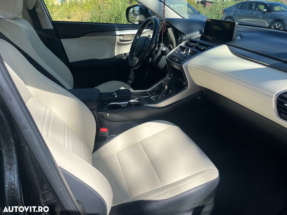 Lexus Seria NX - 6