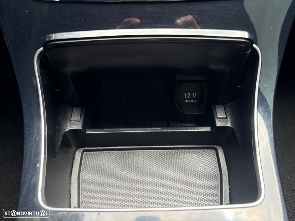 Mercedes-Benz C 300 h - 17