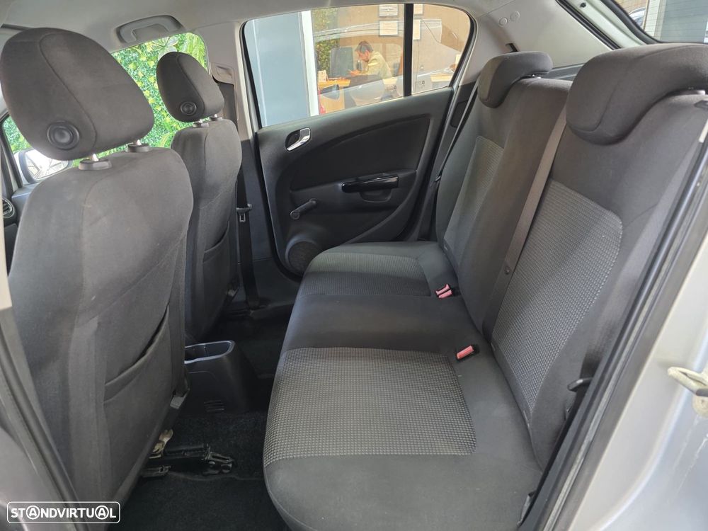 Opel Corsa 1.2 Connect - 14