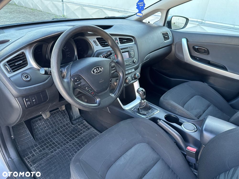 Kia Ceed 1.4 CRDi S - 6