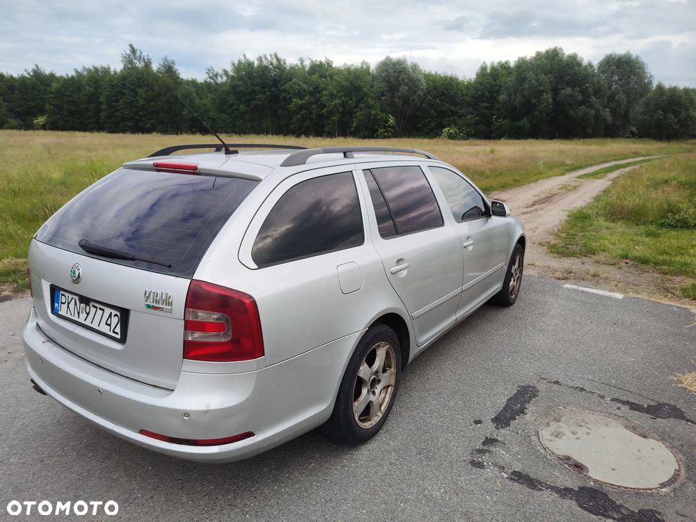Skoda Octavia 2.0 TDI RS - 4