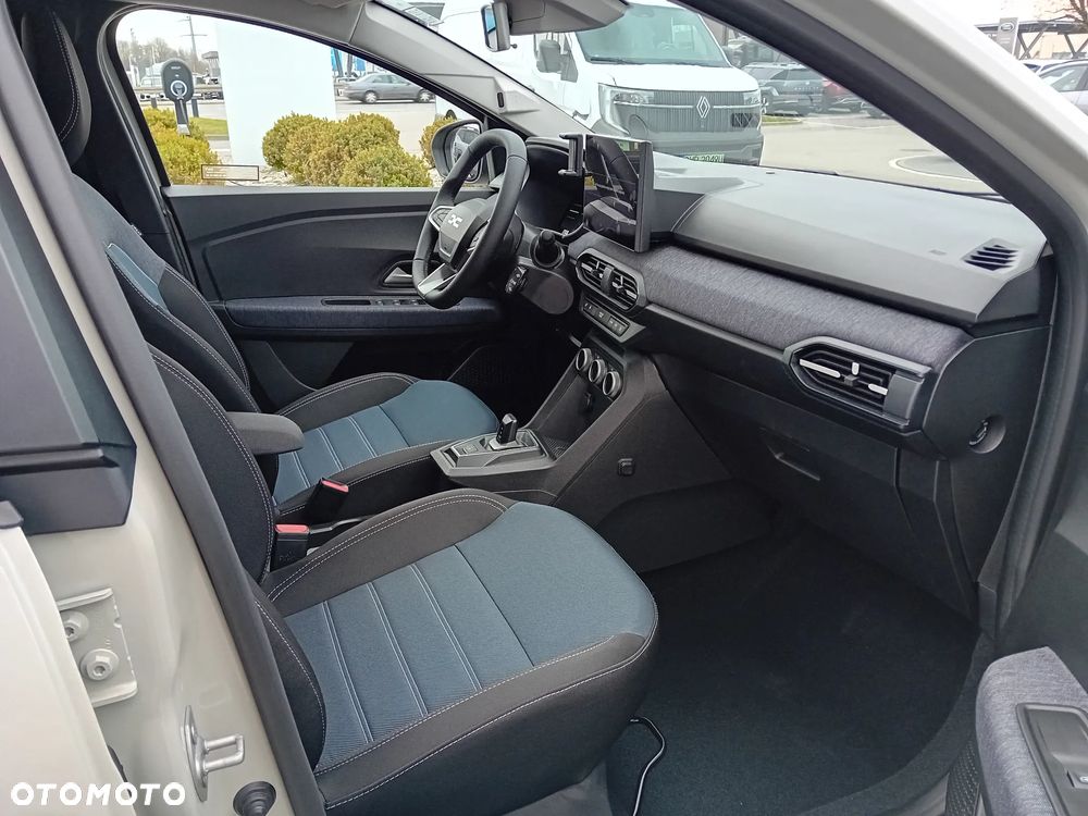 Dacia Jogger 1.8 Full Hybrid 155 Journey MMT 7os - 10
