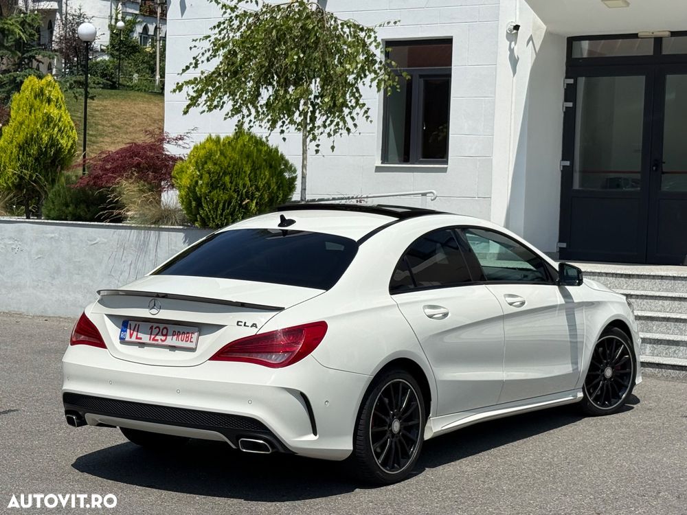 Mercedes-Benz CLA 220 CDI 7G-DCT AMG Line - 4