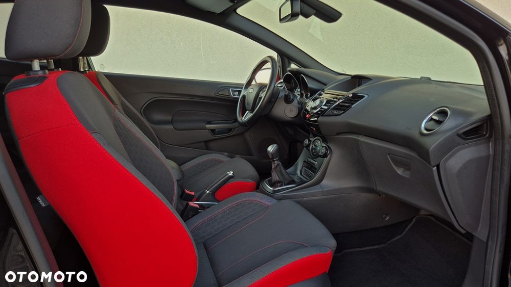 Ford Fiesta 1.0 EcoBoost ST-Line Black ASS - 31
