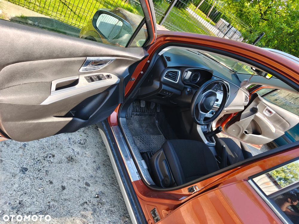 Suzuki SX4 - 5