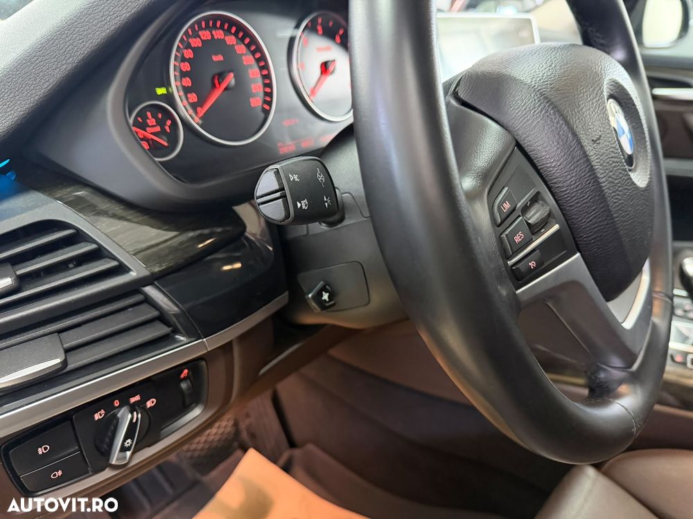 BMW X5 xDrive30d - 21