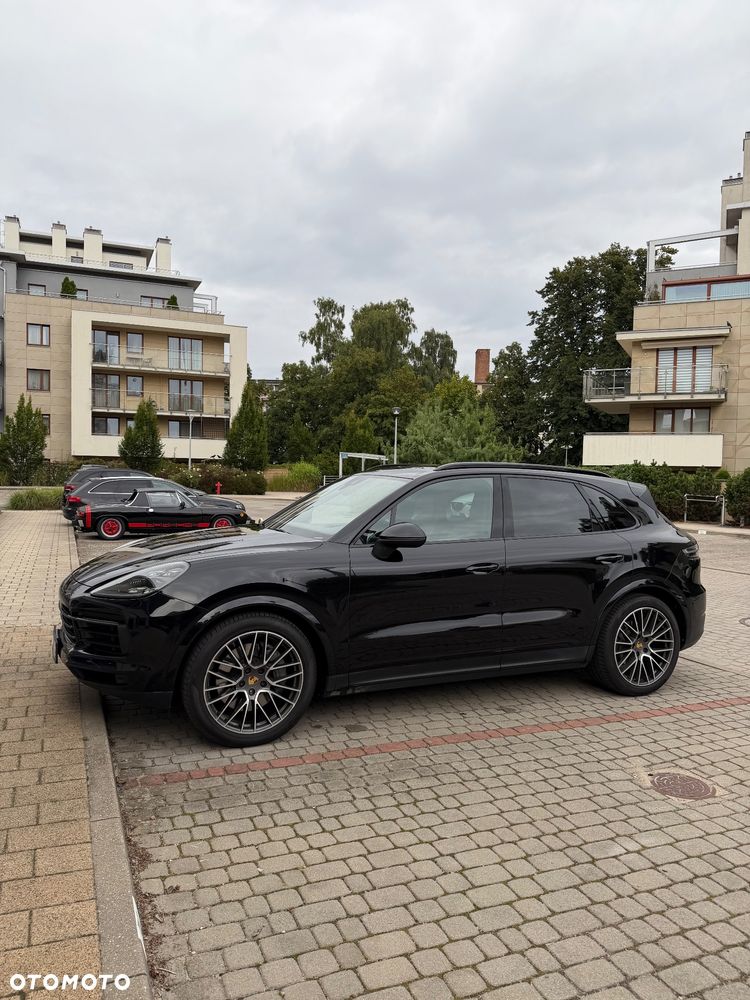 Porsche Cayenne S - 16