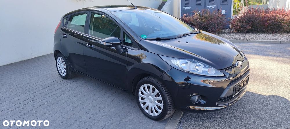Ford Fiesta - 8