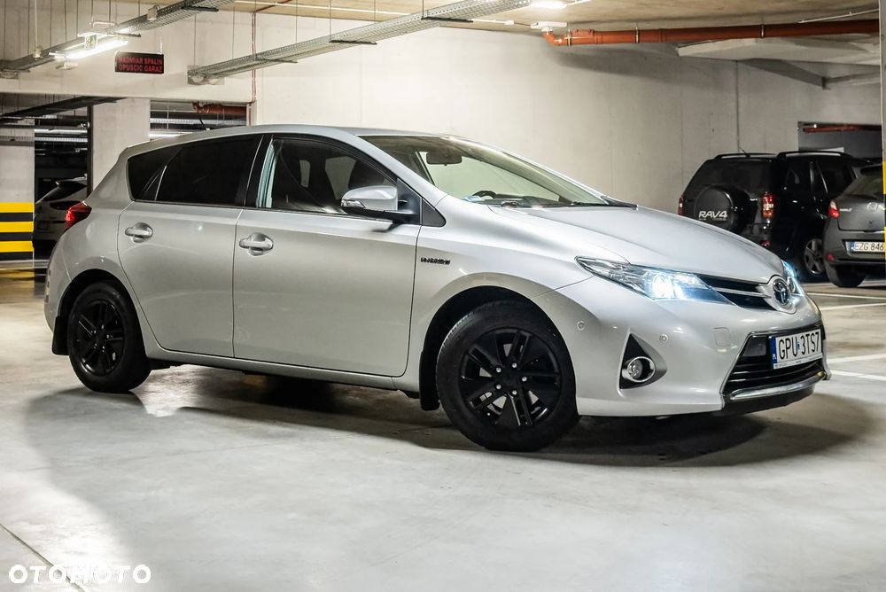 Toyota Auris - 4