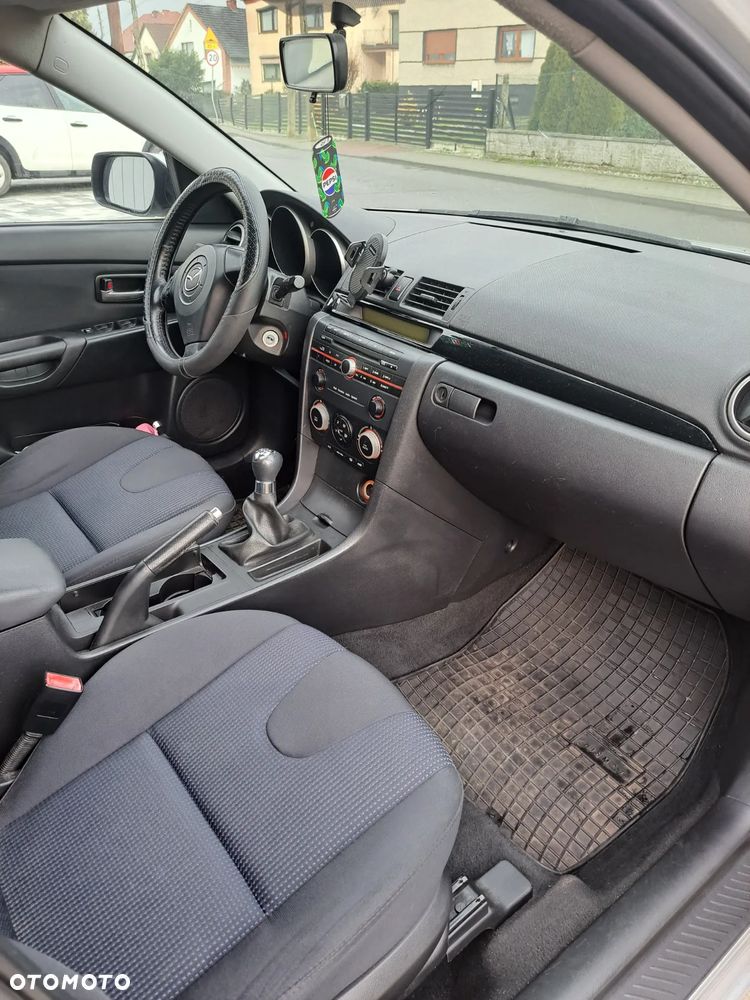 Mazda 3 1.6 Comfort - 4