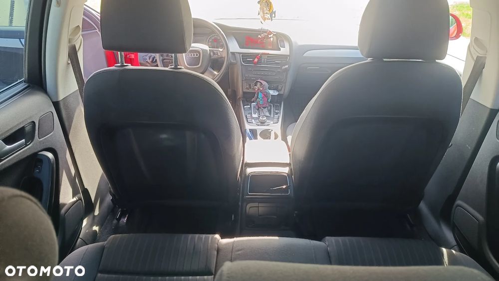 Audi A4 Avant 2.0 TDI Multitronic - 22