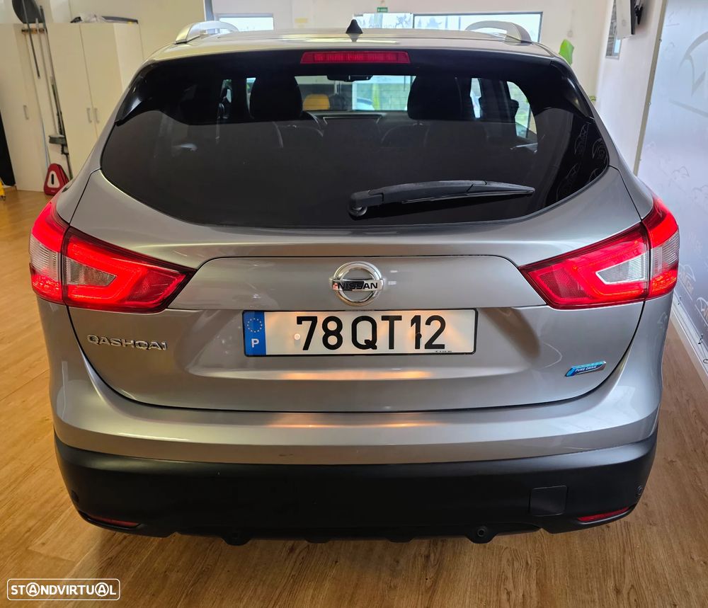 Nissan Qashqai 1.5 dCi N-Connecta 18 - 11