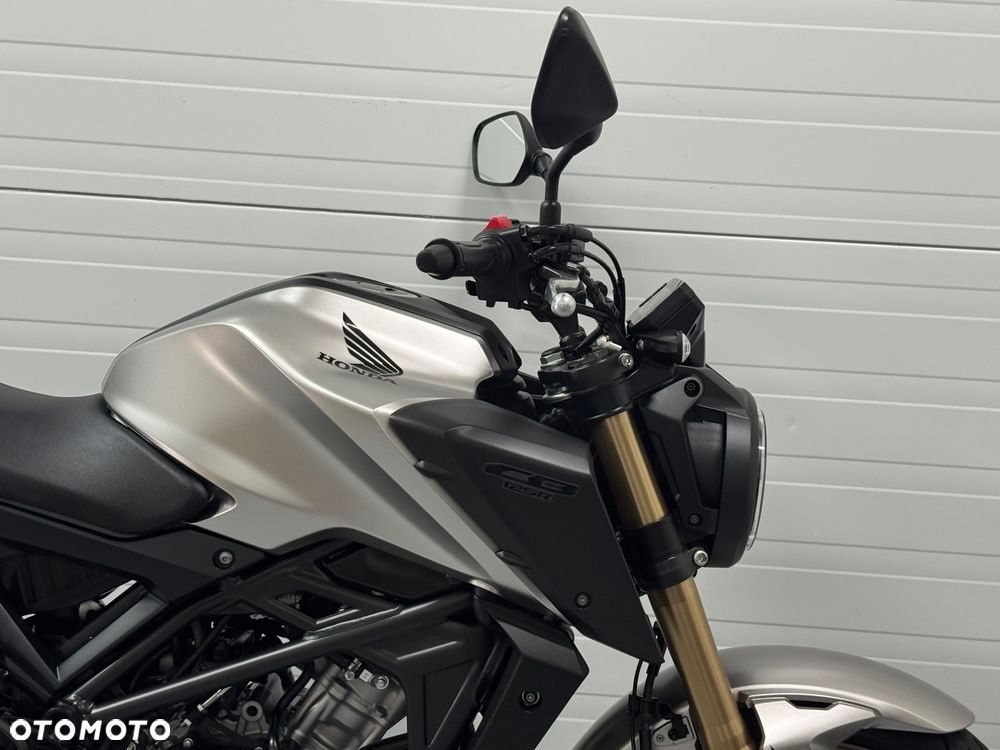 Honda CB - 4