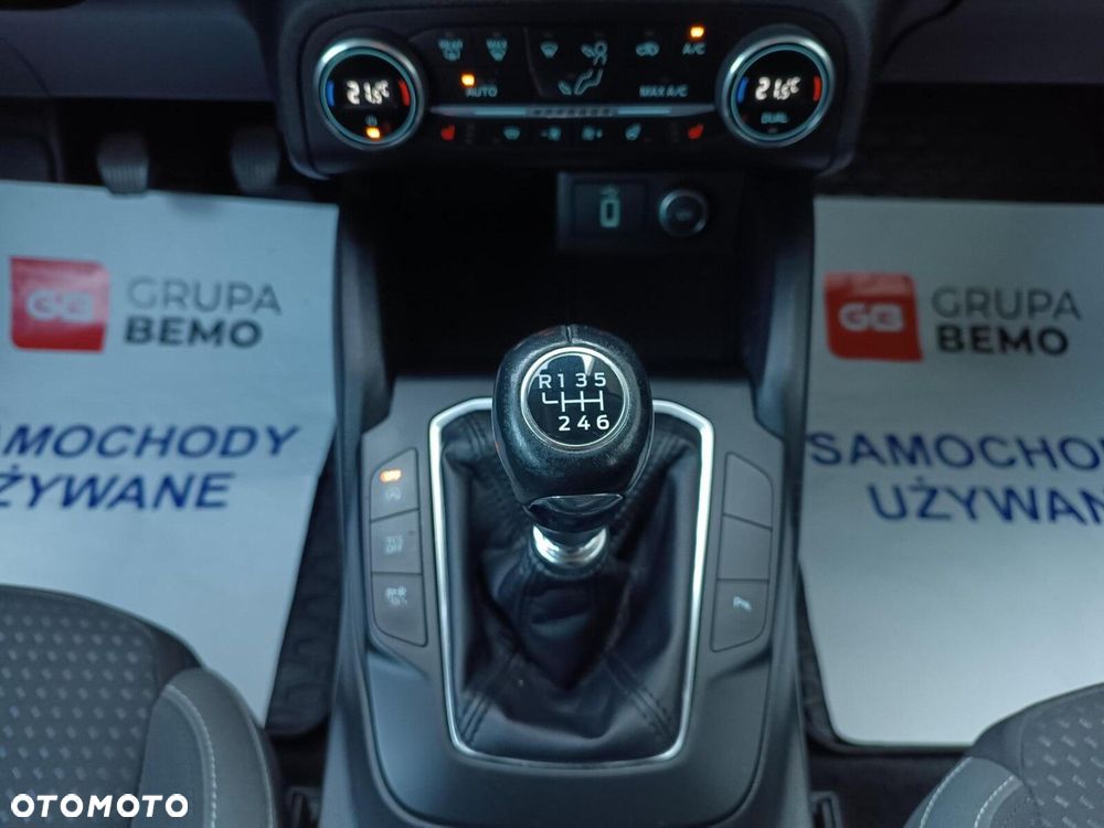 Ford Focus 1.5 EcoBlue SCR Connected - 24