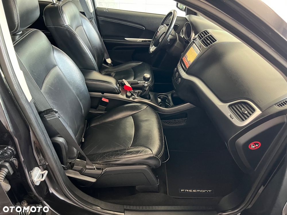 Fiat Freemont 2.0 Multijet Lounge - 27