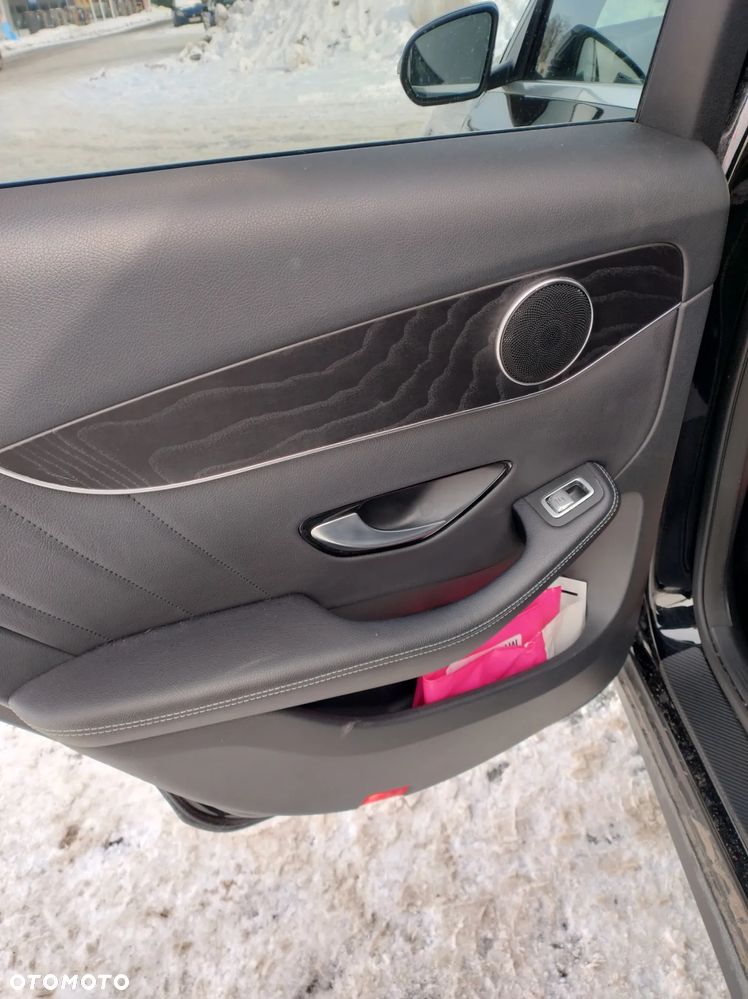 Mercedes-Benz GLC - 7