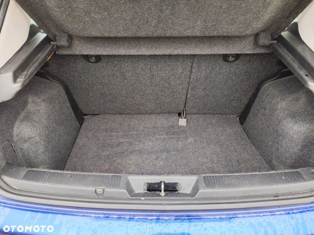 Fiat Grande Punto 1.4 8V - 16