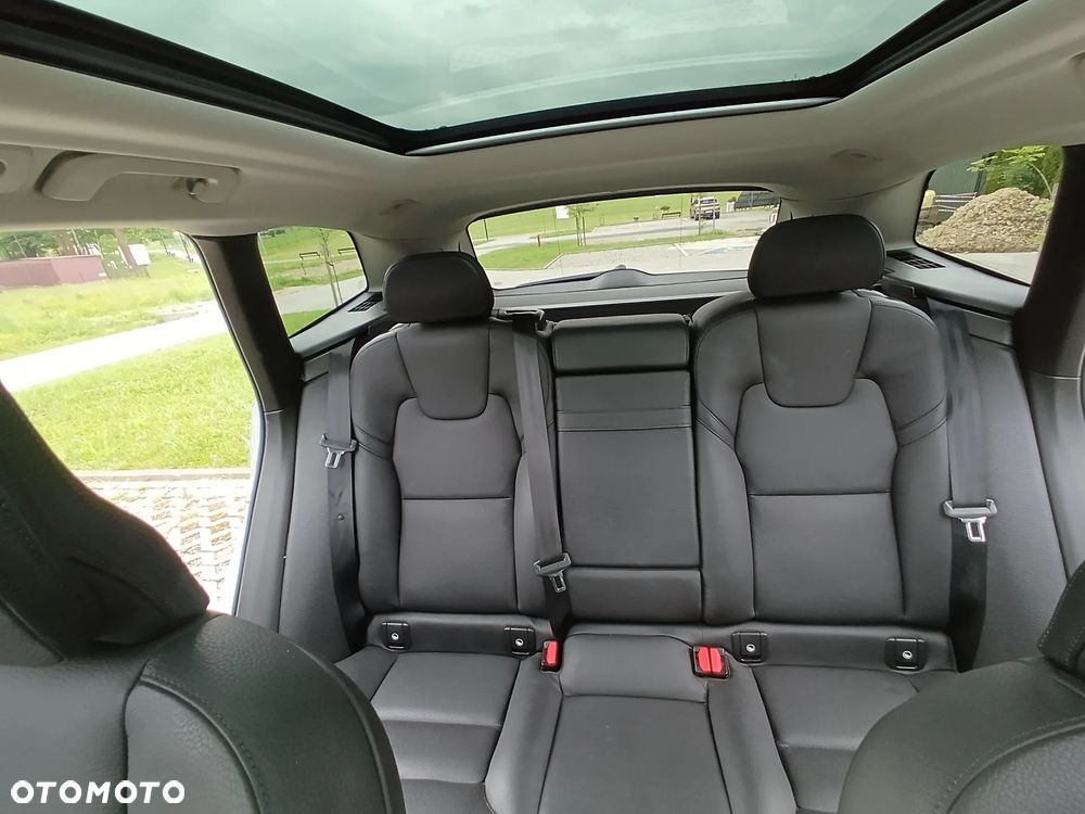 Volvo XC 60 T5 Geartronic Momentum - 5