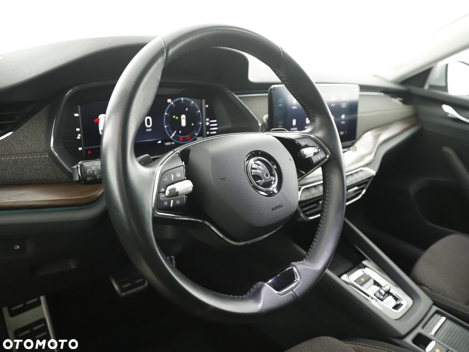 Skoda Octavia 2.0 TDI 4x4 Scout DSG - 9
