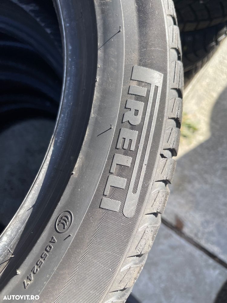 235 50 19 iarnă Pirelli - 2