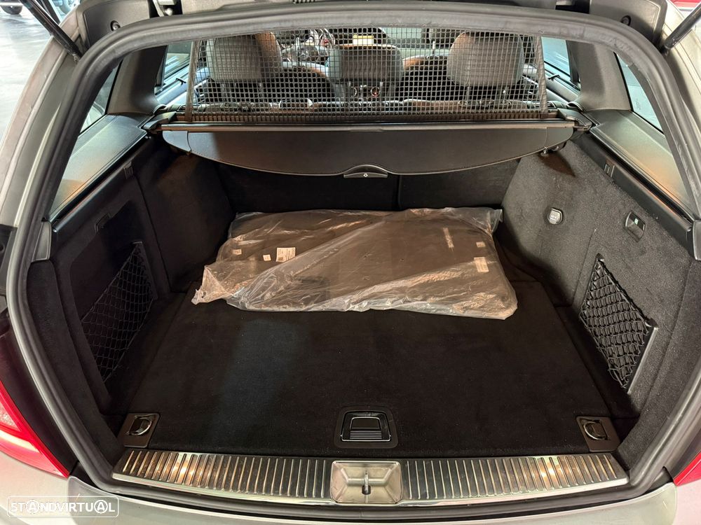 Mercedes-Benz C 250 Station CDI Avantgarde Edition - 13