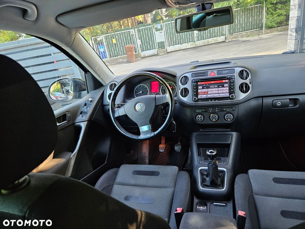 Volkswagen Tiguan 2.0 TSI 4Motion Track & Field - 10